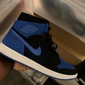 Flynit Air Jordan 1